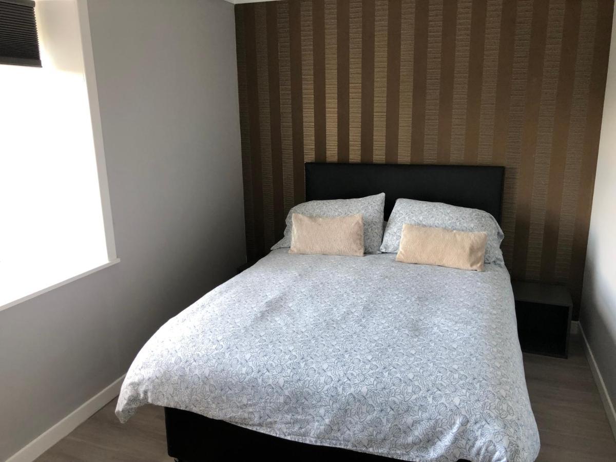 Saracen Head Hotel Beith المظهر الخارجي الصورة