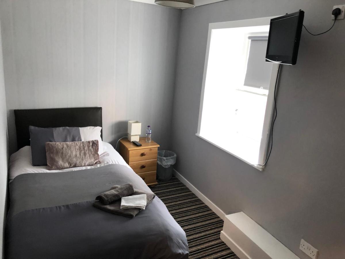 Saracen Head Hotel Beith المظهر الخارجي الصورة